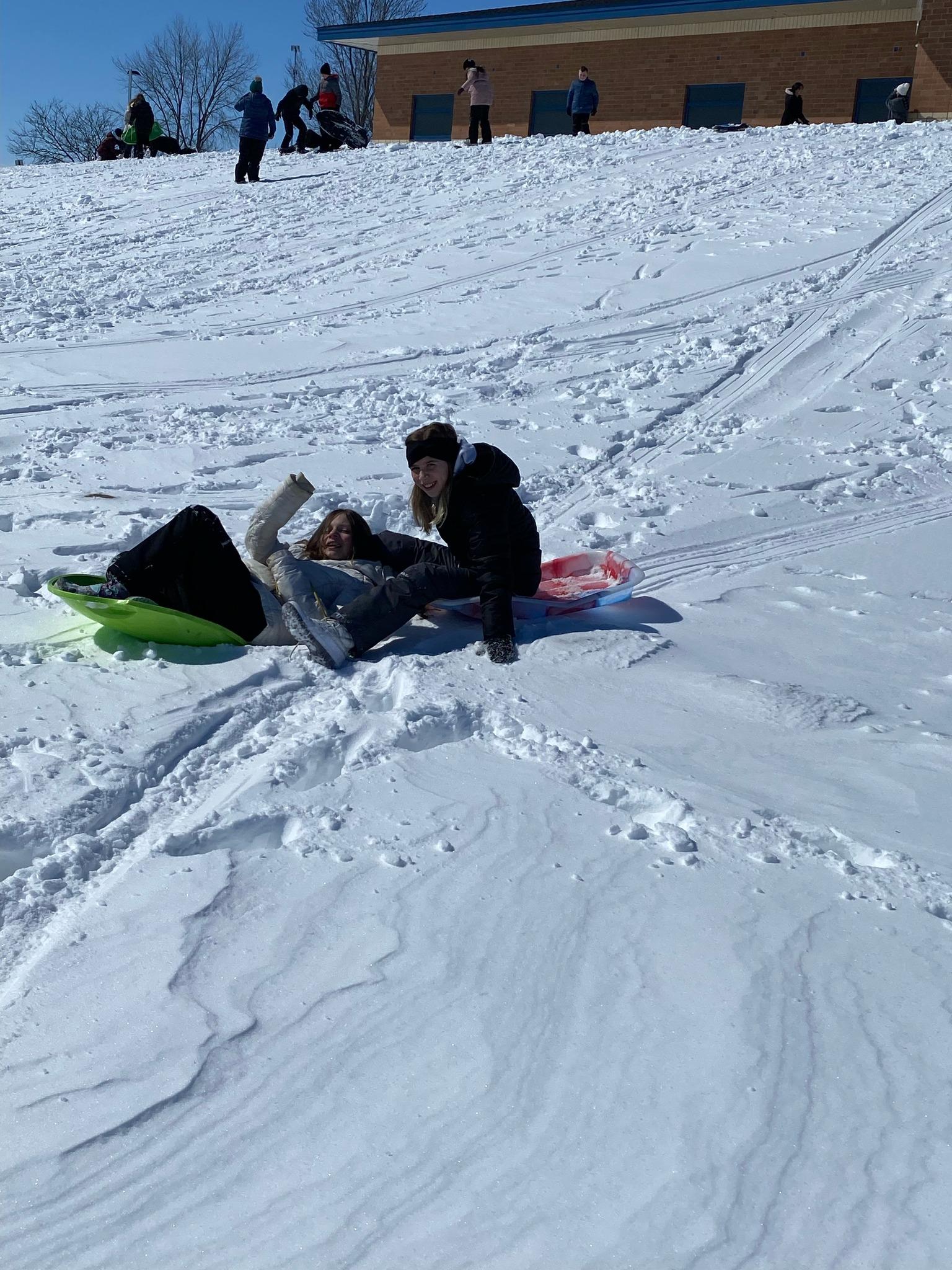 Montevideo elementary students celebrate long anticipated snow Montevideo American News